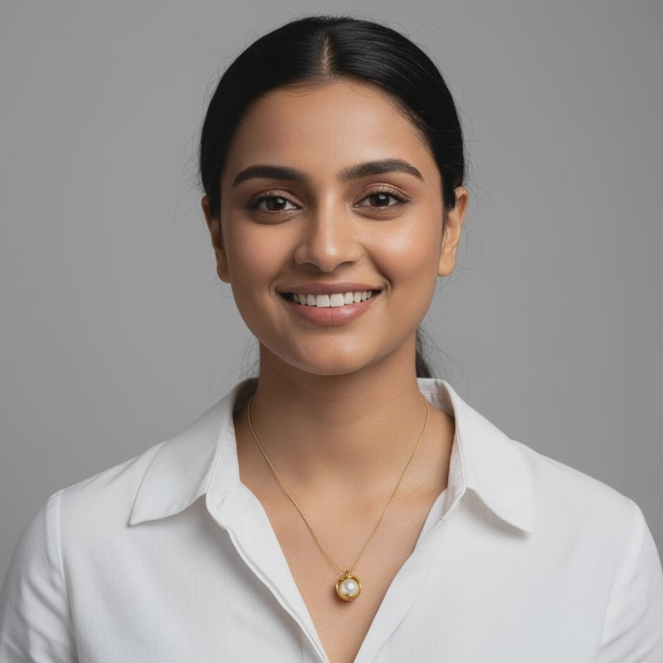 Evergold Shell Pearl Pendant – 14K Gold Plated | Just A Girl