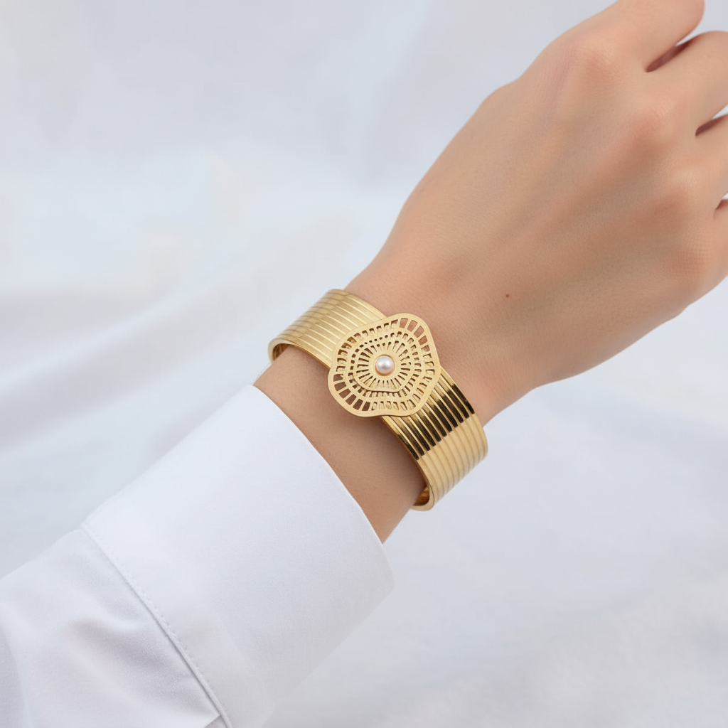 Seashell Statement Cuff Bracelet - 14K Gold Plated | Just A Girl