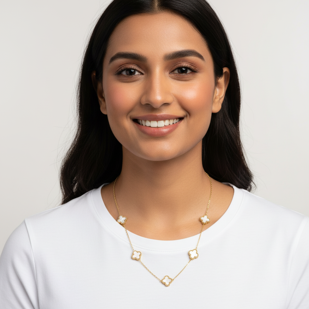 Evergold Ivory Clover Chain – 14K Gold Plated | Just A Girl